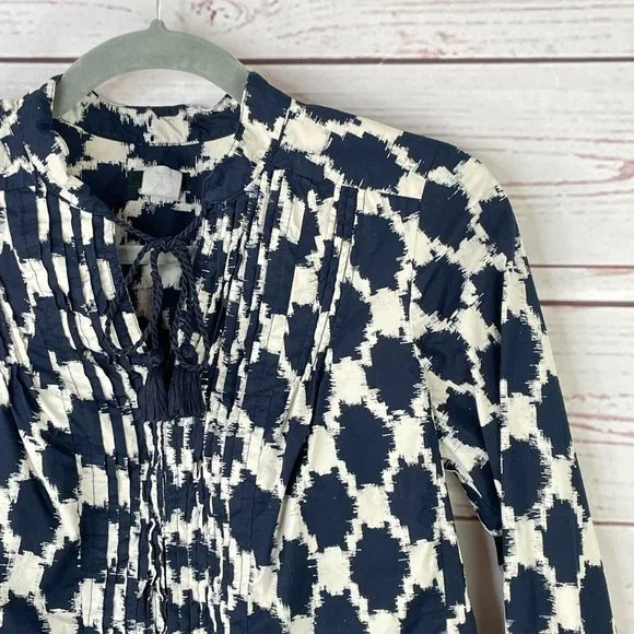 J. Crew Factory Women's Blue White Geometric Print Long Sleeve Shirt Size 2 - Picture 2 of 8